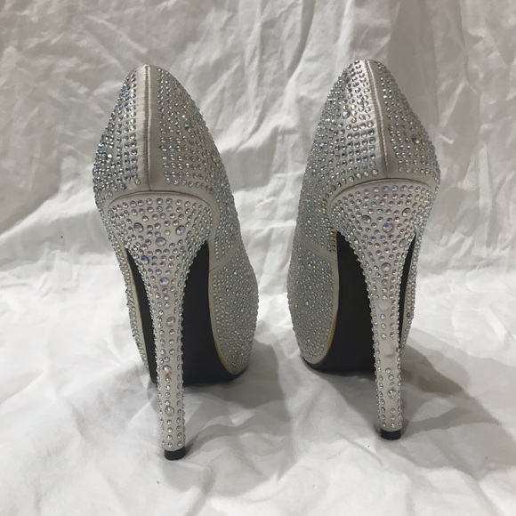Rhinestone Platform High Heel Stiletto Pump - Picture 3 of 8